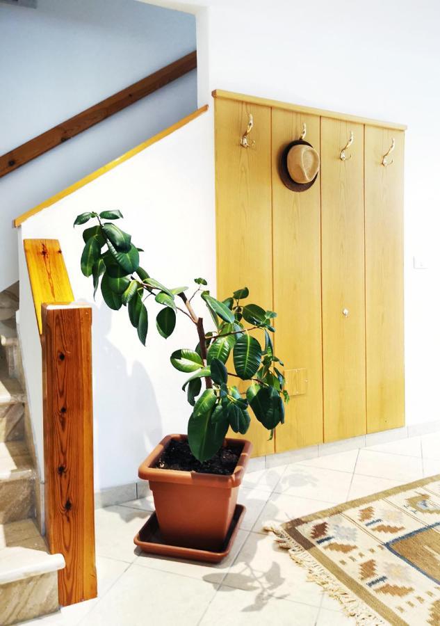 Casa Rustica Con Giardino Villa Caprino Veronese Kültér fotó